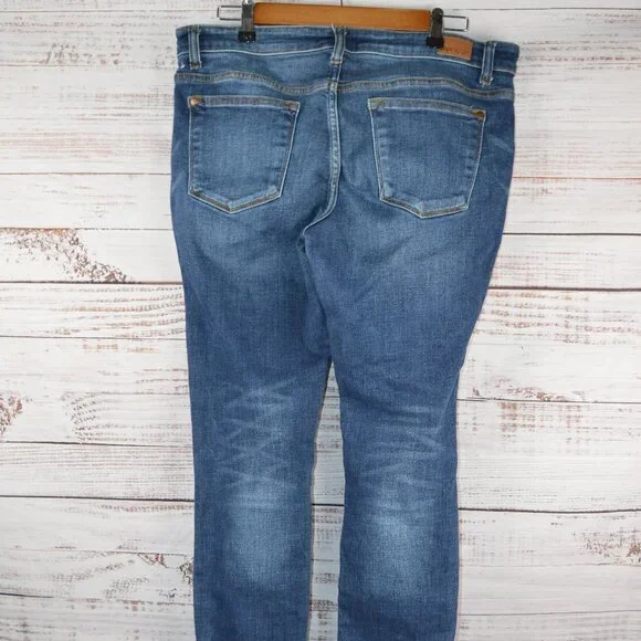 Judy Blue Womens Size 15/32 Skinny Fit Medium Wash Denim Jeans JB82106MD GUC - Picture 2 of 13
